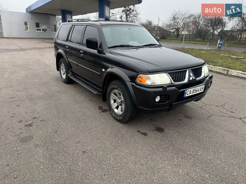 Позашляховик / Кросовер Mitsubishi Pajero Sport 2007 в Черкасах