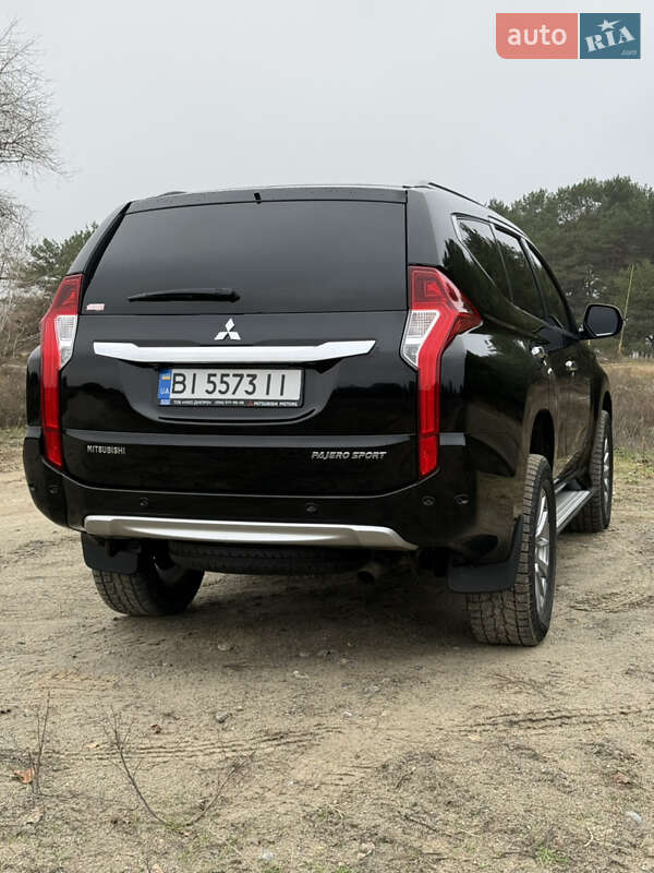 Позашляховик / Кросовер Mitsubishi Pajero Sport 2019 в Дніпрі