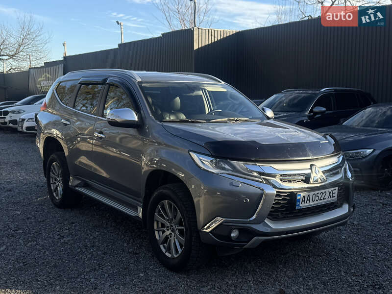 Mitsubishi Pajero Sport 2018 Mitsubishi Pajero Sport 2018