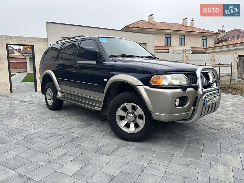 Mitsubishi Pajero Sport 2005