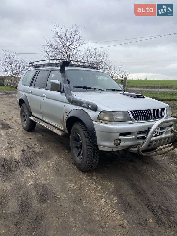 Mitsubishi Pajero Sport 1999