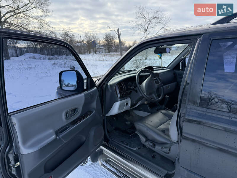 Внедорожник / Кроссовер Mitsubishi Pajero Sport 2004 в Александрие