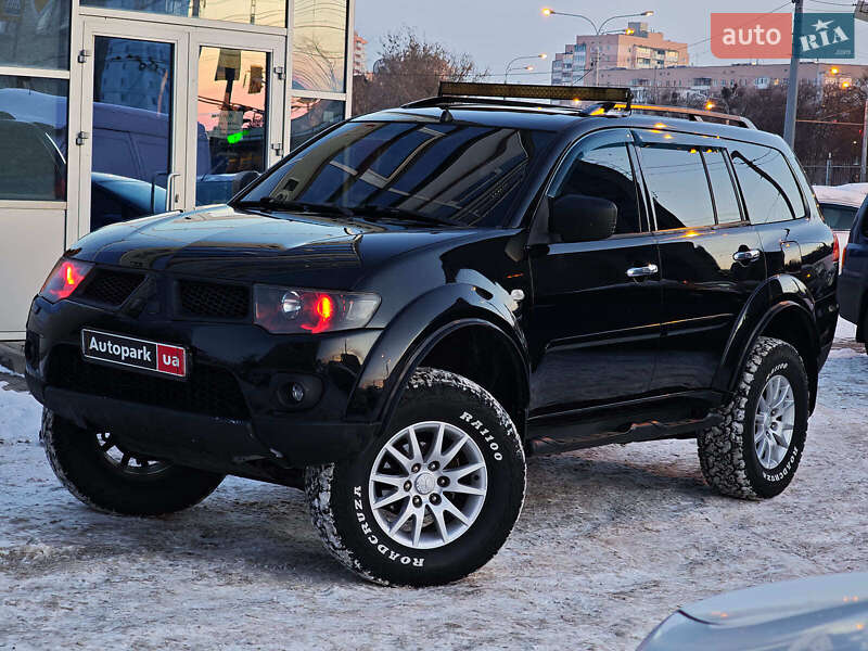 Mitsubishi Pajero Sport 2010