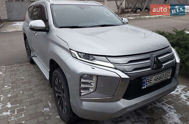 Внедорожник / Кроссовер Mitsubishi Pajero Sport 2021 в Николаеве
