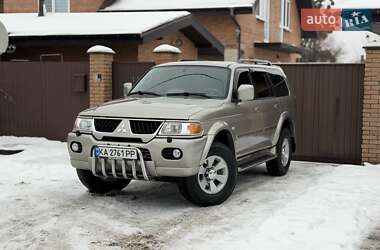 Позашляховик / Кросовер Mitsubishi Pajero Sport 2006 в Києві