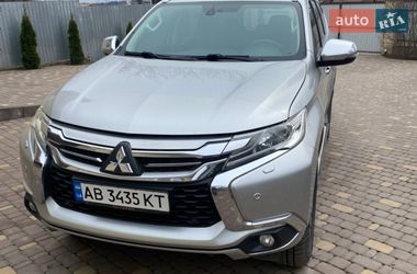 Внедорожник / Кроссовер Mitsubishi Pajero Sport 2017 в Виннице