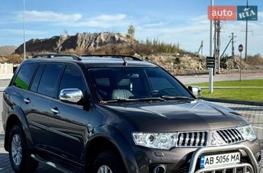 Внедорожник / Кроссовер Mitsubishi Pajero Sport 2012 в Виннице
