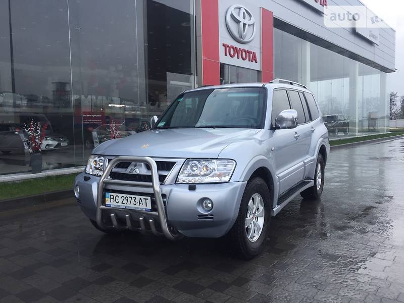  Mitsubishi Pajero Wagon 2006 в 
