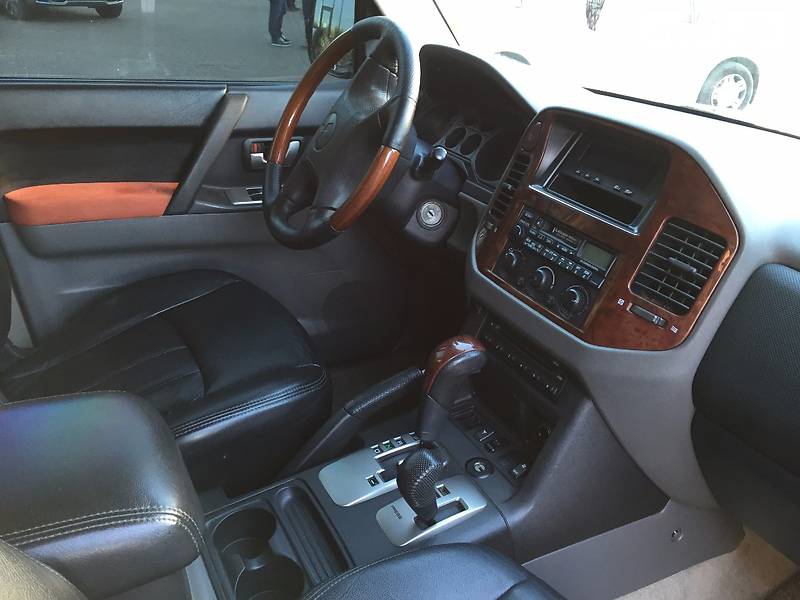 Внедорожник / Кроссовер Mitsubishi Pajero Wagon 2007 в Киеве