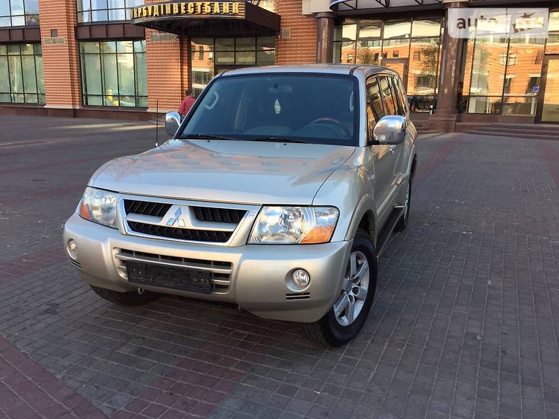 Внедорожник / Кроссовер Mitsubishi Pajero Wagon 2007 в Киеве