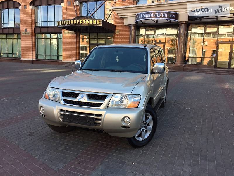 Внедорожник / Кроссовер Mitsubishi Pajero Wagon 2006 в Киеве