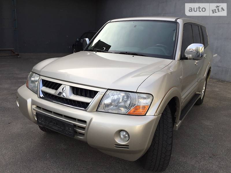 Внедорожник / Кроссовер Mitsubishi Pajero Wagon 2006 в Киеве