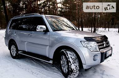 Позашляховик / Кросовер Mitsubishi Pajero Wagon 2010 в Києві