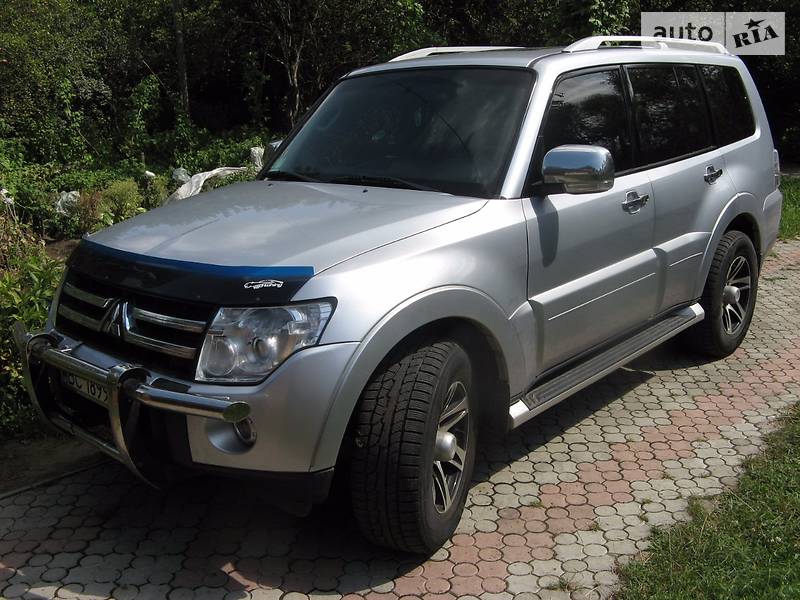 Позашляховик / Кросовер Mitsubishi Pajero Wagon 2008 в Львові