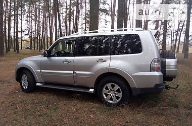 Внедорожник / Кроссовер Mitsubishi Pajero Wagon 2007 в Сумах