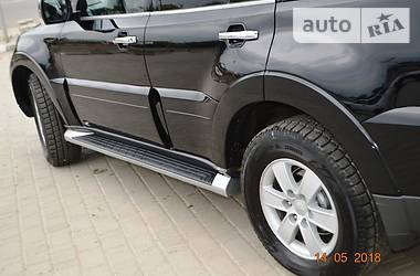 Внедорожник / Кроссовер Mitsubishi Pajero Wagon 2009 в Ивано-Франковске