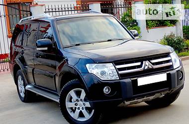 Внедорожник / Кроссовер Mitsubishi Pajero Wagon 2009 в Одессе