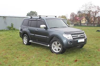 Позашляховик / Кросовер Mitsubishi Pajero Wagon 2007 в Львові