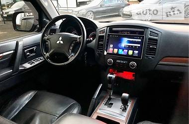 Позашляховик / Кросовер Mitsubishi Pajero Wagon 2008 в 