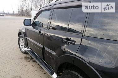 Позашляховик / Кросовер Mitsubishi Pajero Wagon 2008 в 