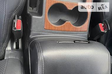 Позашляховик / Кросовер Mitsubishi Pajero Wagon 2011 в 