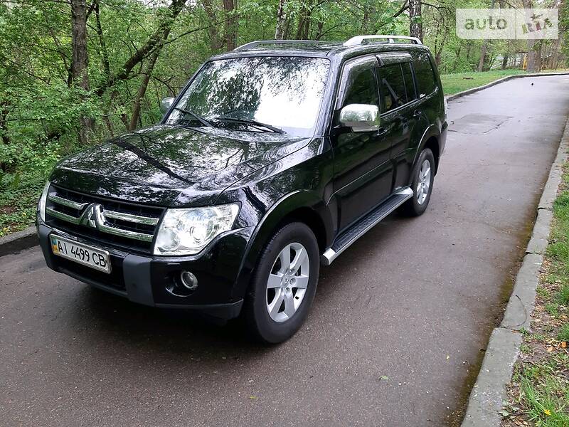 Позашляховик / Кросовер Mitsubishi Pajero Wagon 2008 в Житомирі