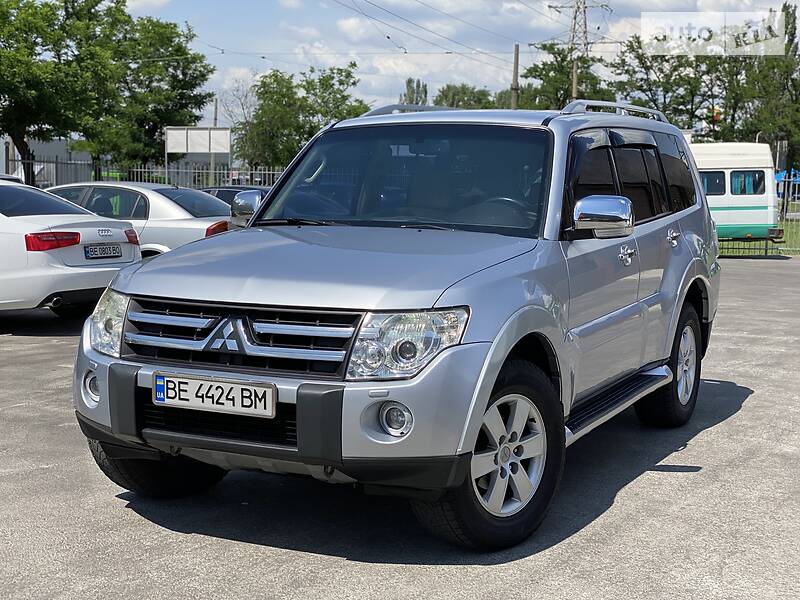 Позашляховик / Кросовер Mitsubishi Pajero Wagon 2007 в 