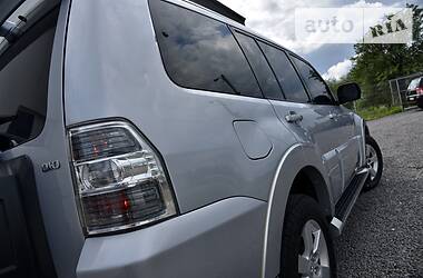 Позашляховик / Кросовер Mitsubishi Pajero Wagon 2007 в 