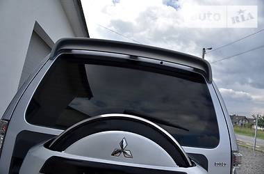 Позашляховик / Кросовер Mitsubishi Pajero Wagon 2007 в 