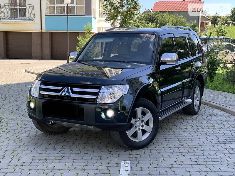 Позашляховик / Кросовер Mitsubishi Pajero Wagon 2008 в Івано-Франківську