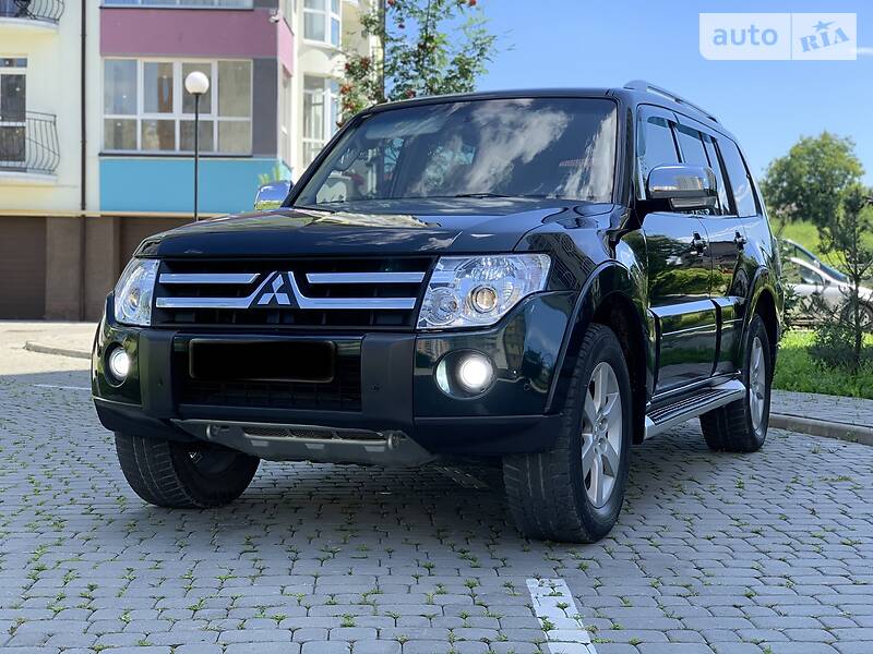 Позашляховик / Кросовер Mitsubishi Pajero Wagon 2008 в Івано-Франківську