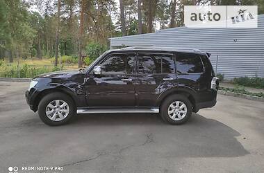 Внедорожник / Кроссовер Mitsubishi Pajero Wagon 2009 в Виннице