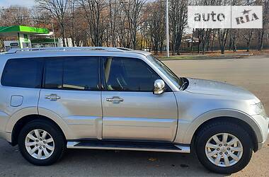 Внедорожник / Кроссовер Mitsubishi Pajero Wagon 2011 в Харькове