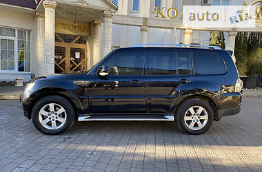 Внедорожник / Кроссовер Mitsubishi Pajero Wagon 2007 в Хмельницком