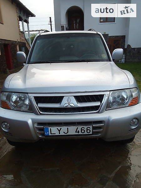 Mitsubishi Pajero Wagon Mitsubichi paJero