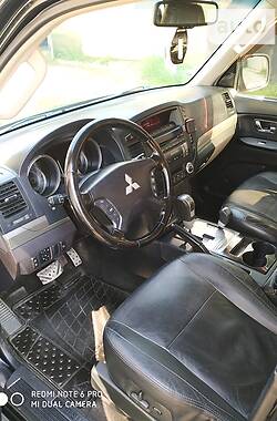 Внедорожник / Кроссовер Mitsubishi Pajero Wagon 2007 в Залещиках