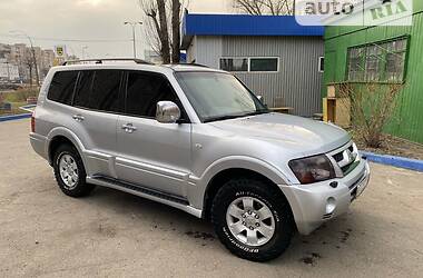 Внедорожник / Кроссовер Mitsubishi Pajero Wagon 2006 в Киеве