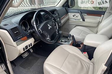 Внедорожник / Кроссовер Mitsubishi Pajero Wagon 2007 в Хмельницком