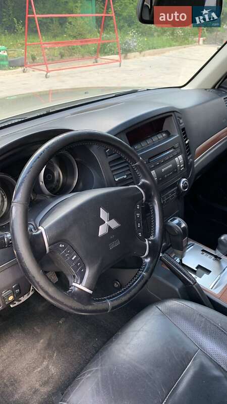 Позашляховик / Кросовер Mitsubishi Pajero Wagon 2008 в Хмельницькому