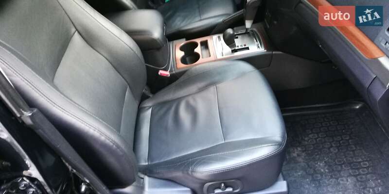 Позашляховик / Кросовер Mitsubishi Pajero Wagon 2011 в Харкові