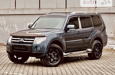 Позашляховик / Кросовер Mitsubishi Pajero Wagon 2008 в 