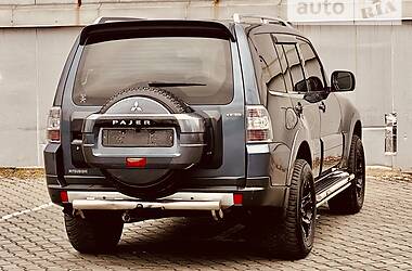 Позашляховик / Кросовер Mitsubishi Pajero Wagon 2008 в 