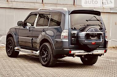 Позашляховик / Кросовер Mitsubishi Pajero Wagon 2008 в 