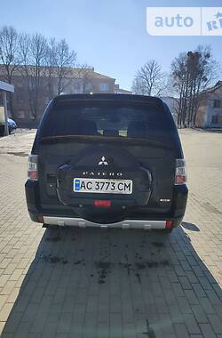 Універсал Mitsubishi Pajero Wagon 2007 в Луцьку