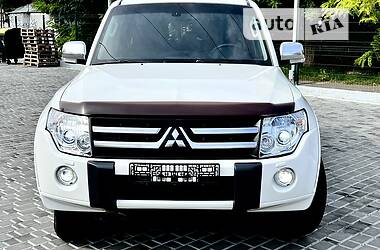 Внедорожник / Кроссовер Mitsubishi Pajero Wagon 2012 в Одессе