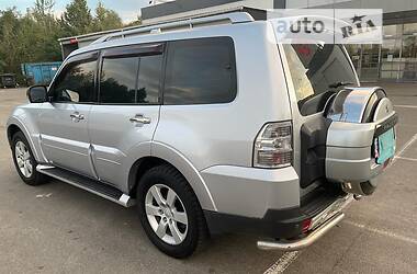 Внедорожник / Кроссовер Mitsubishi Pajero Wagon 2008 в Киеве