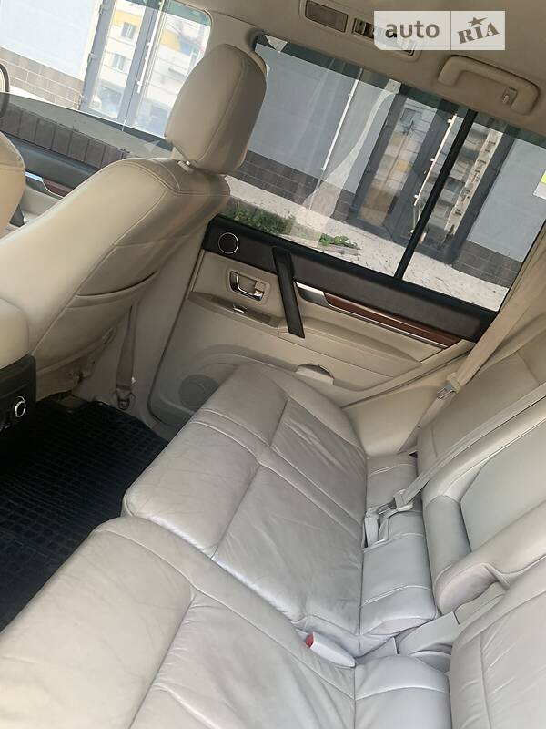 Внедорожник / Кроссовер Mitsubishi Pajero Wagon 2008 в Ивано-Франковске фото 5 Внедорожник / Кроссовер Mitsubishi Pajero Wagon 2008 в Ивано-Франковске