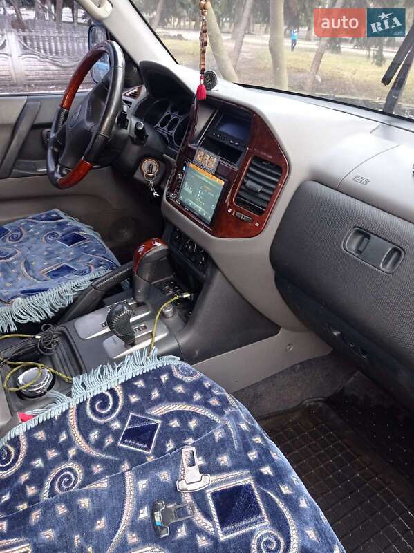 Внедорожник / Кроссовер Mitsubishi Pajero Wagon 2005 в Днепре