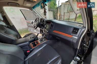 Внедорожник / Кроссовер Mitsubishi Pajero Wagon 2007 в 