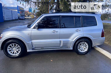 Внедорожник / Кроссовер Mitsubishi Pajero Wagon 2006 в 
